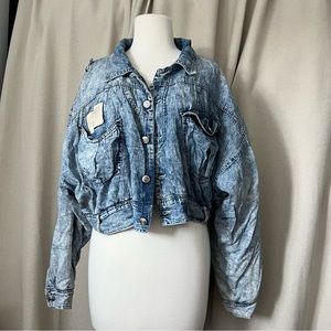 VINTAGE Acid Washed Cropped Boxy Jean Puff Jacket